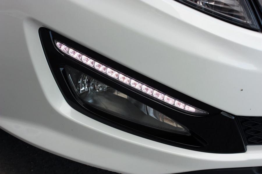  Kia Optima SX Limited 2013 года  (фото 9 из 13)